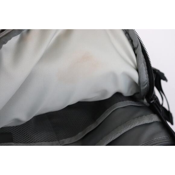 The North Face Recon Laptop Backpack Color Black - Read - Picture 7 of 15